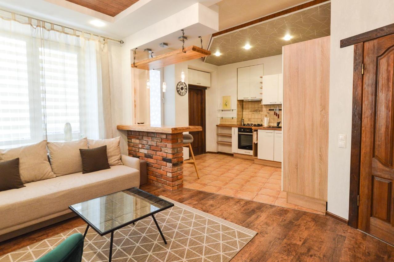 Courtyard Gallery Apartment With Free Parking Каунас Екстер'єр фото